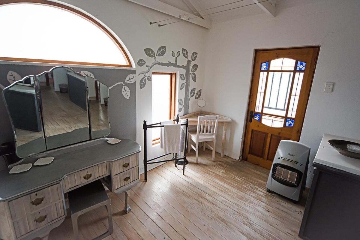 278 On Main Bed & Breakfast คลาเรนส์ ภายนอก รูปภาพ