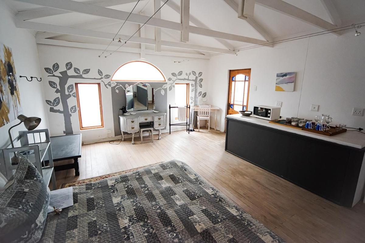 278 On Main Bed & Breakfast คลาเรนส์ ภายนอก รูปภาพ