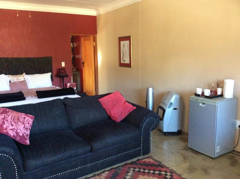278 On Main Bed & Breakfast คลาเรนส์ ห้อง รูปภาพ