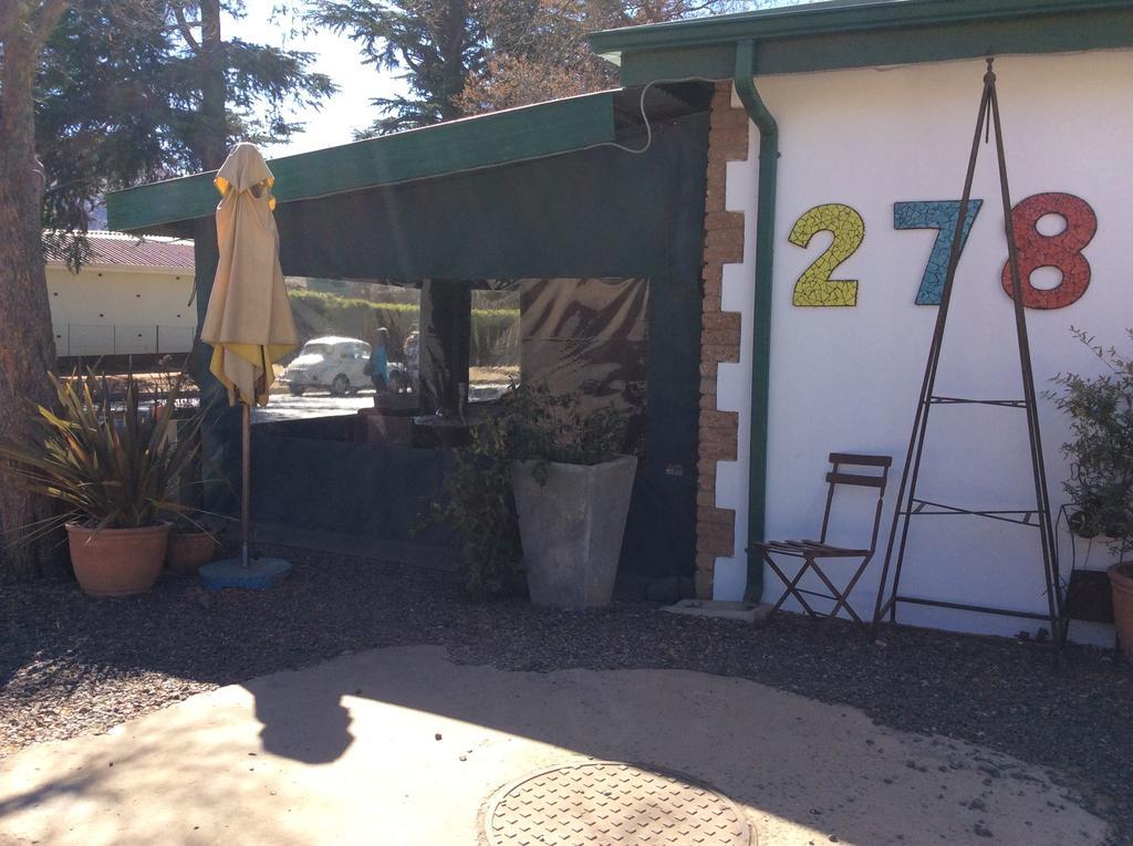 278 On Main Bed & Breakfast คลาเรนส์ ภายนอก รูปภาพ