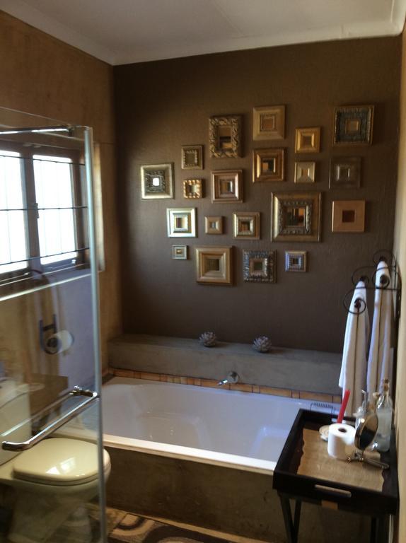 278 On Main Bed & Breakfast คลาเรนส์ ห้อง รูปภาพ