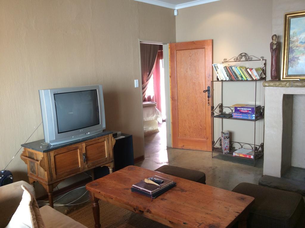 278 On Main Bed & Breakfast คลาเรนส์ ห้อง รูปภาพ